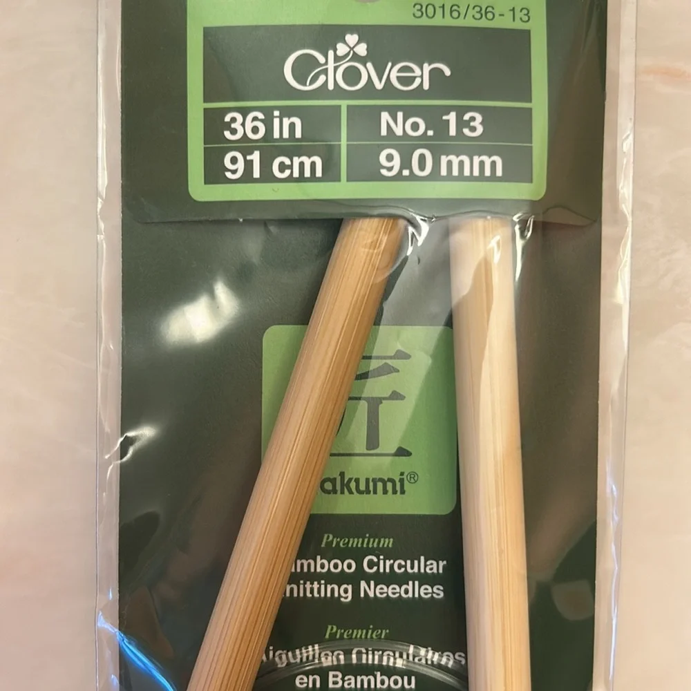 NWT. CLOVER Bamboo Knitting Needles - Natural Wood - Picture 2 of 5